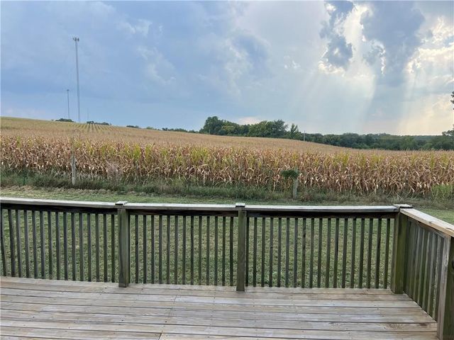 21414 155 Street, Pattonsburg, MO 64670