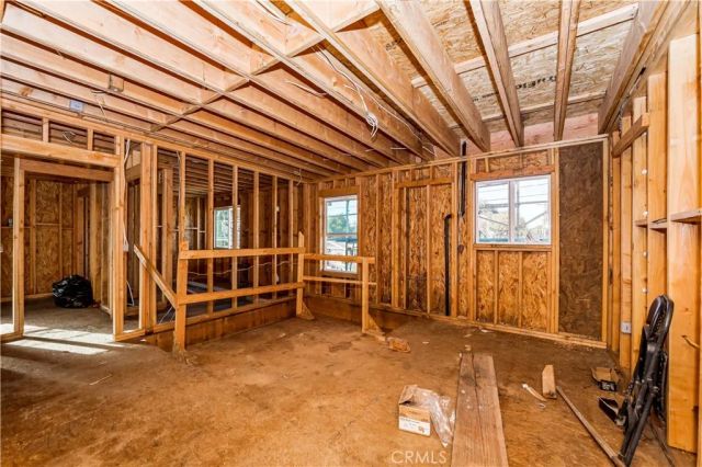 10701 Doty Ave, Inglewood, CA 90303