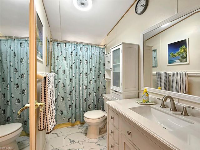 9949 Tarpon Key CT, Fort Myers, FL 33905