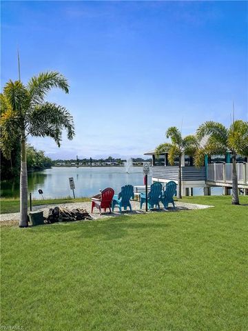 9949 Tarpon Key CT, Fort Myers, FL 33905