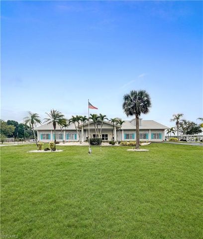 9949 Tarpon Key CT, Fort Myers, FL 33905