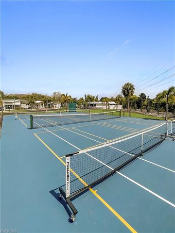 9949 Tarpon Key CT, Fort Myers, FL 33905