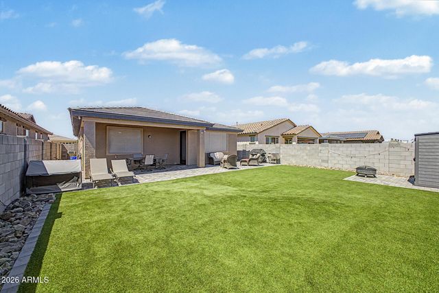 17439 W CHARTER OAK Road, Surprise, AZ 85388
