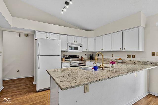 9883 Traditions Lane, Noblesville, IN 46060