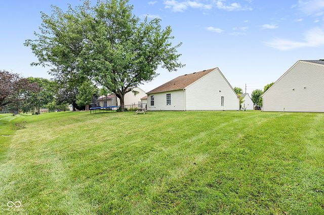 9883 Traditions Lane, Noblesville, IN 46060