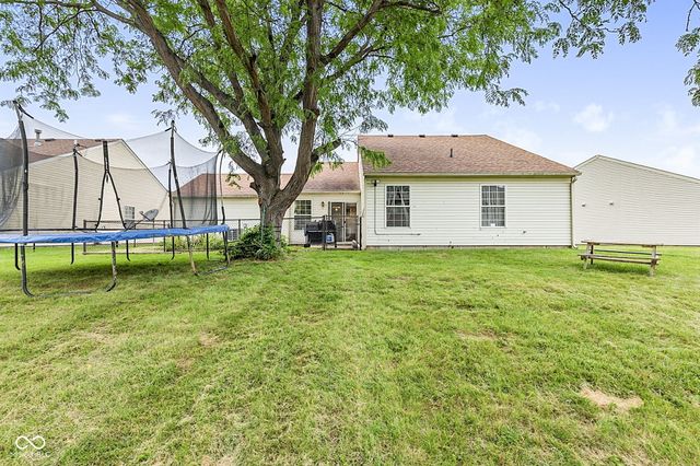 9883 Traditions Lane, Noblesville, IN 46060