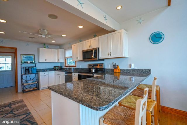 9127 SHORE DR, Milford, DE 19963