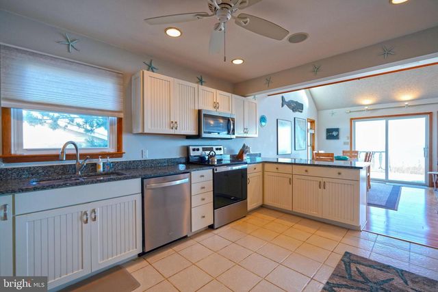 9127 SHORE DR, Milford, DE 19963