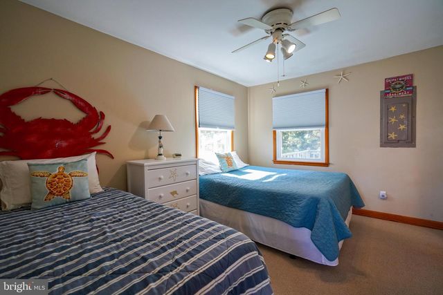 9127 SHORE DR, Milford, DE 19963