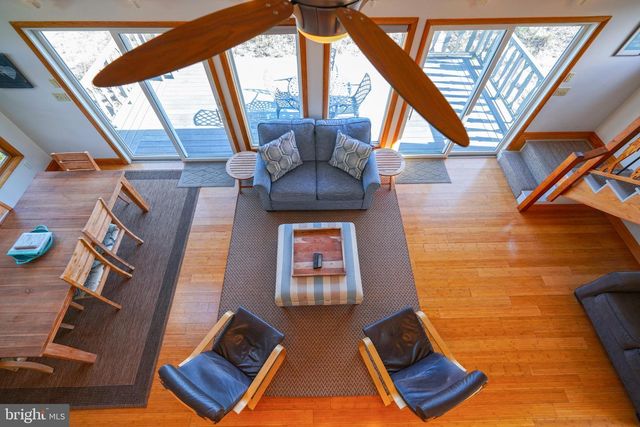 9127 SHORE DR, Milford, DE 19963