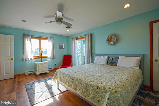 9127 SHORE DR, Milford, DE 19963