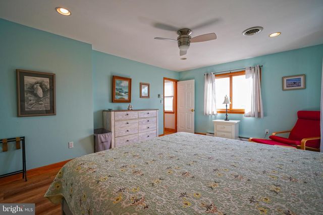 9127 SHORE DR, Milford, DE 19963