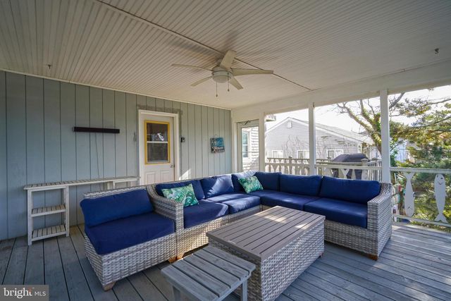 9127 SHORE DR, Milford, DE 19963