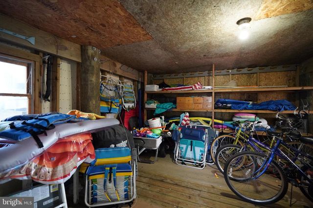 9127 SHORE DR, Milford, DE 19963