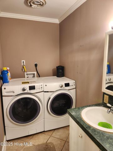 102 Pine Street, Washington, NC 27889