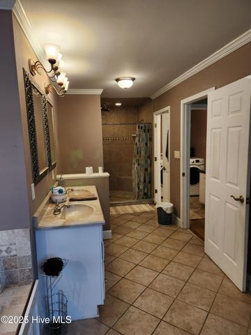 102 Pine Street, Washington, NC 27889