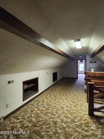 102 Pine Street, Washington, NC 27889