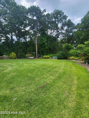 102 Pine Street, Washington, NC 27889