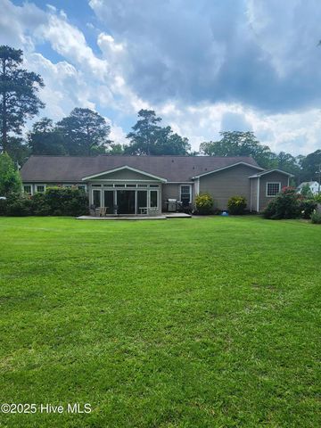 102 Pine Street, Washington, NC 27889