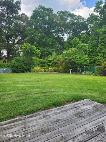 102 Pine Street, Washington, NC 27889