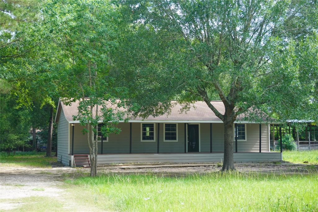 161 Woodman Drive, Cleveland, TX 77328