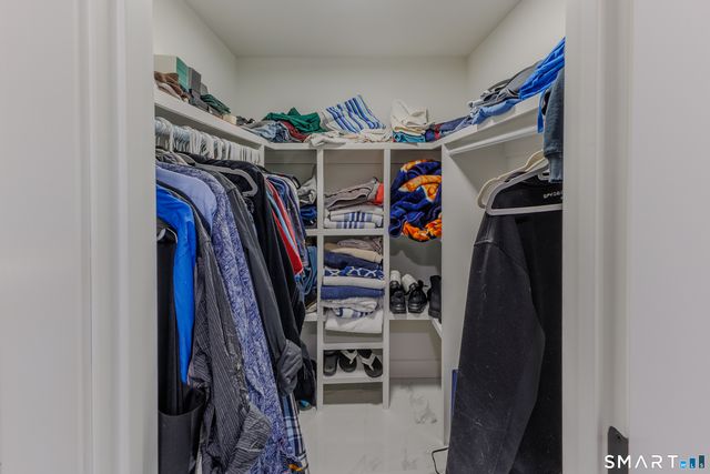 39 Farm Hill Road, Wallingford, CT 06492