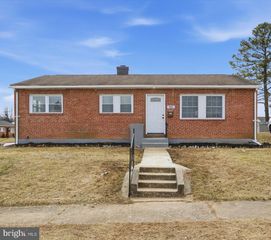 7801 GAYWOOD CIR, Baltimore, MD 21244
