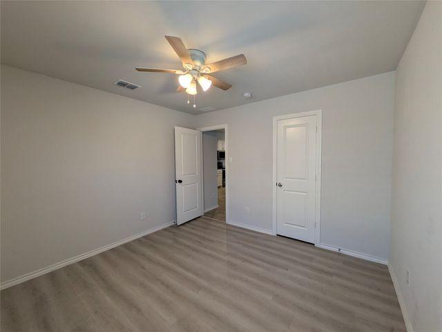 9513 Doverglen Drive, Fort Worth, TX 76131