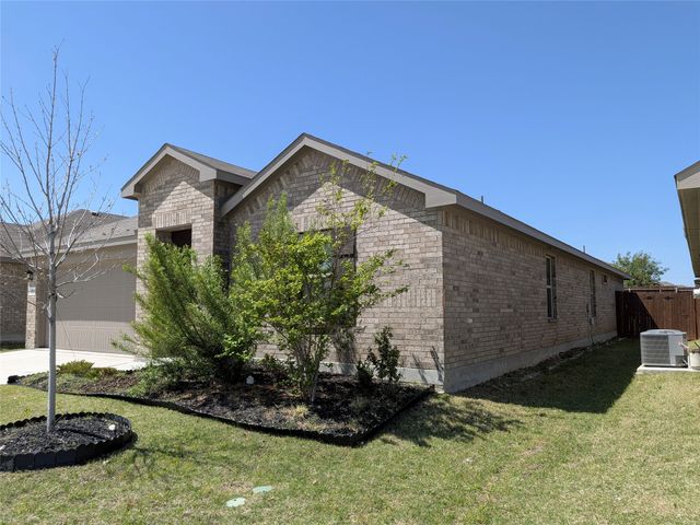 9513 Doverglen Drive, Fort Worth, TX 76131