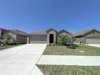 9513 Doverglen Drive, Fort Worth, TX 76131
