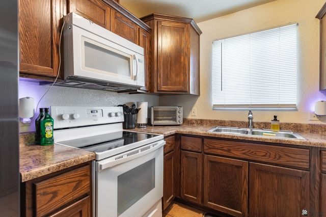 778 E Marea St, San Luis, AZ 85336