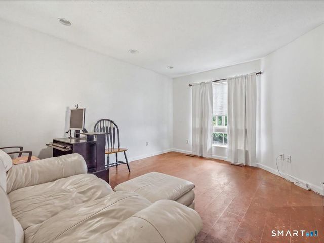 1423 Quinnipiac Avenue 209, New Haven, CT 06513