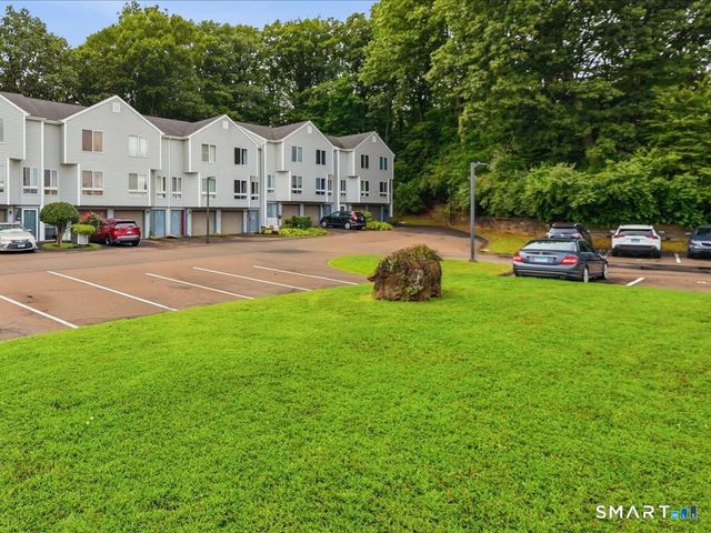 1423 Quinnipiac Avenue 209, New Haven, CT 06513