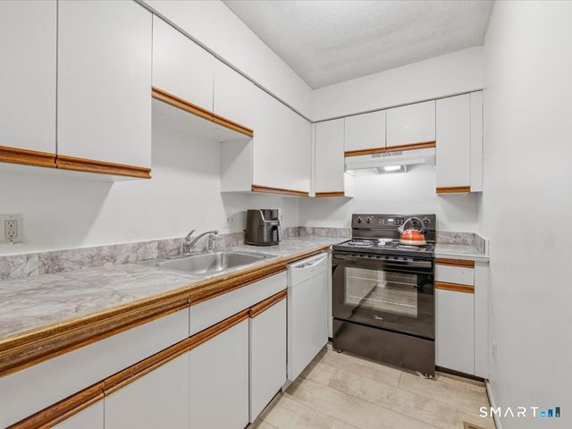 1423 Quinnipiac Avenue 209, New Haven, CT 06513