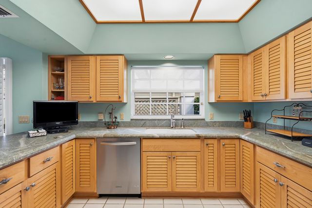 7040 SE Winged Foot Drive, Stuart, FL 34997