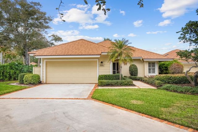 7040 SE Winged Foot Drive, Stuart, FL 34997