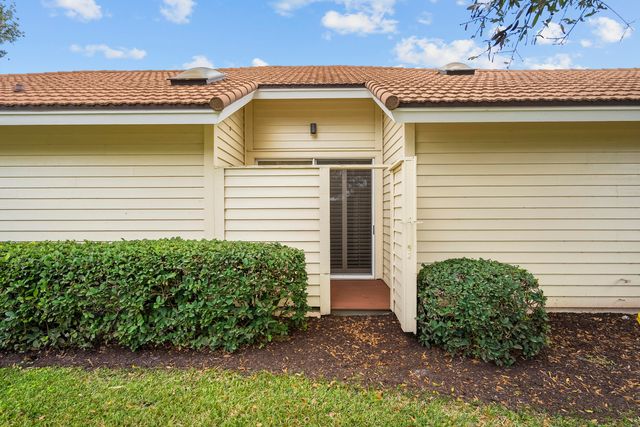 7040 SE Winged Foot Drive, Stuart, FL 34997