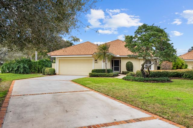 7040 SE Winged Foot Drive, Stuart, FL 34997
