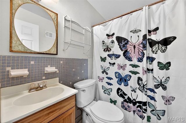 33 Cloverdale Drive, Unincorporated, MO 63304