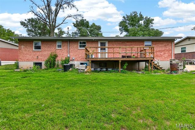 33 Cloverdale Drive, Unincorporated, MO 63304
