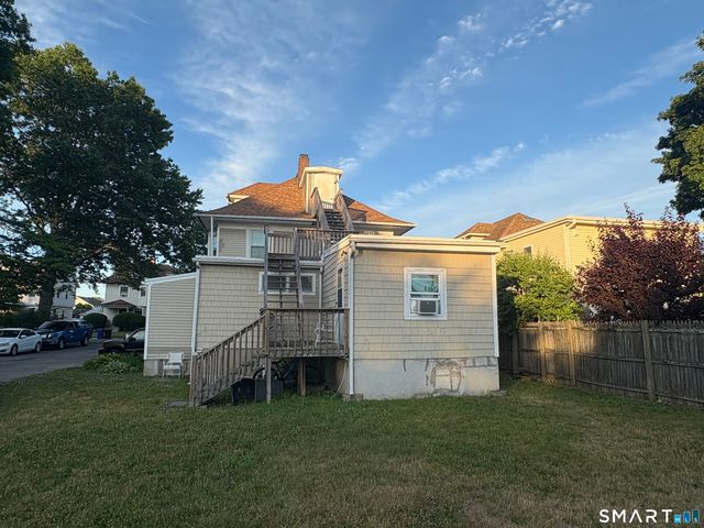 15 Edlie Avenue, Norwalk, CT 06855