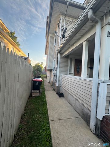 15 Edlie Avenue, Norwalk, CT 06855