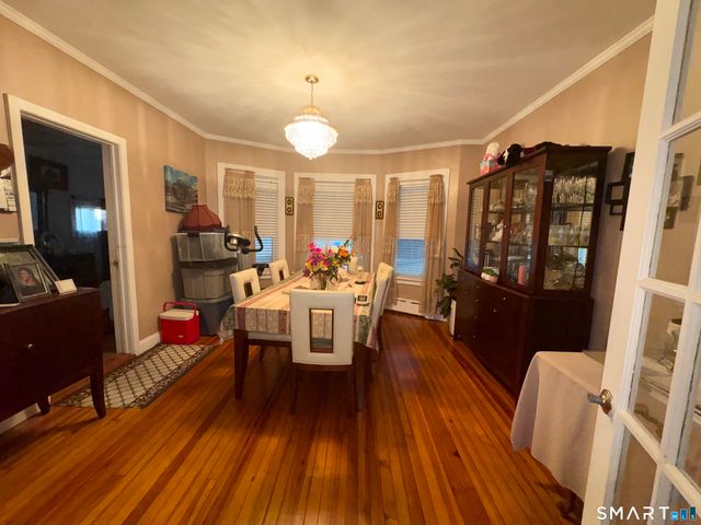15 Edlie Avenue, Norwalk, CT 06855
