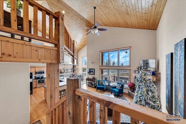 21150 STEWART SLOPE CIR, Lead, SD 57754