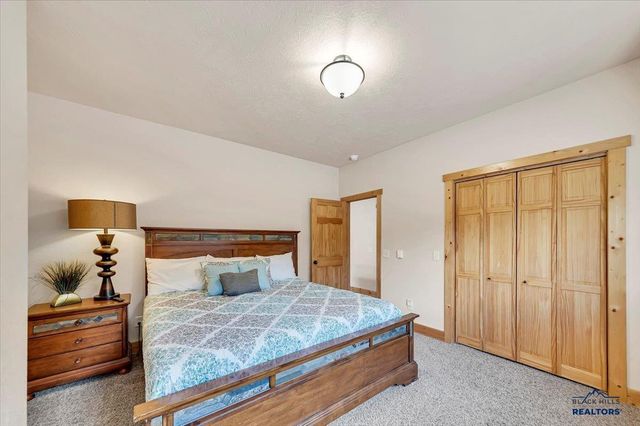 21150 STEWART SLOPE CIR, Lead, SD 57754