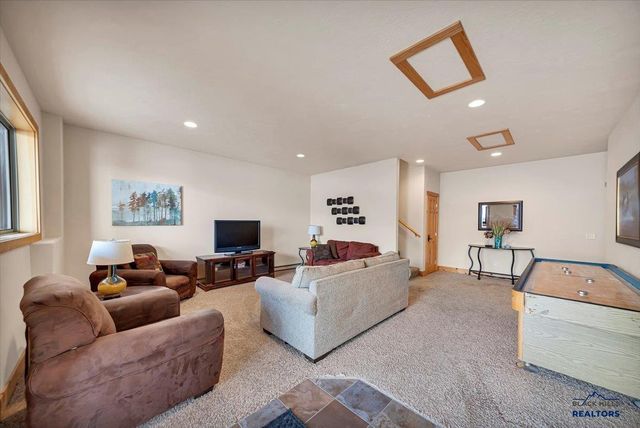 21150 STEWART SLOPE CIR, Lead, SD 57754