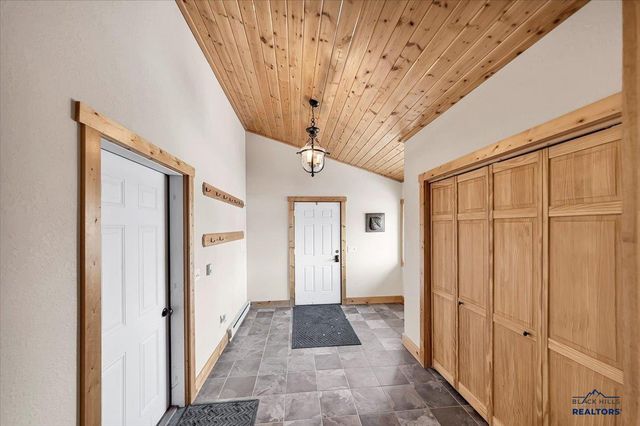 21150 STEWART SLOPE CIR, Lead, SD 57754