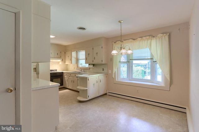 277 S 23RD ST, Lebanon, PA 17042