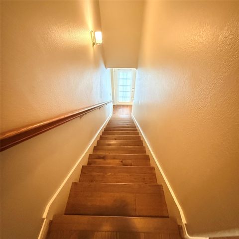 9200 Westheimer Road 304, Houston, TX 77063