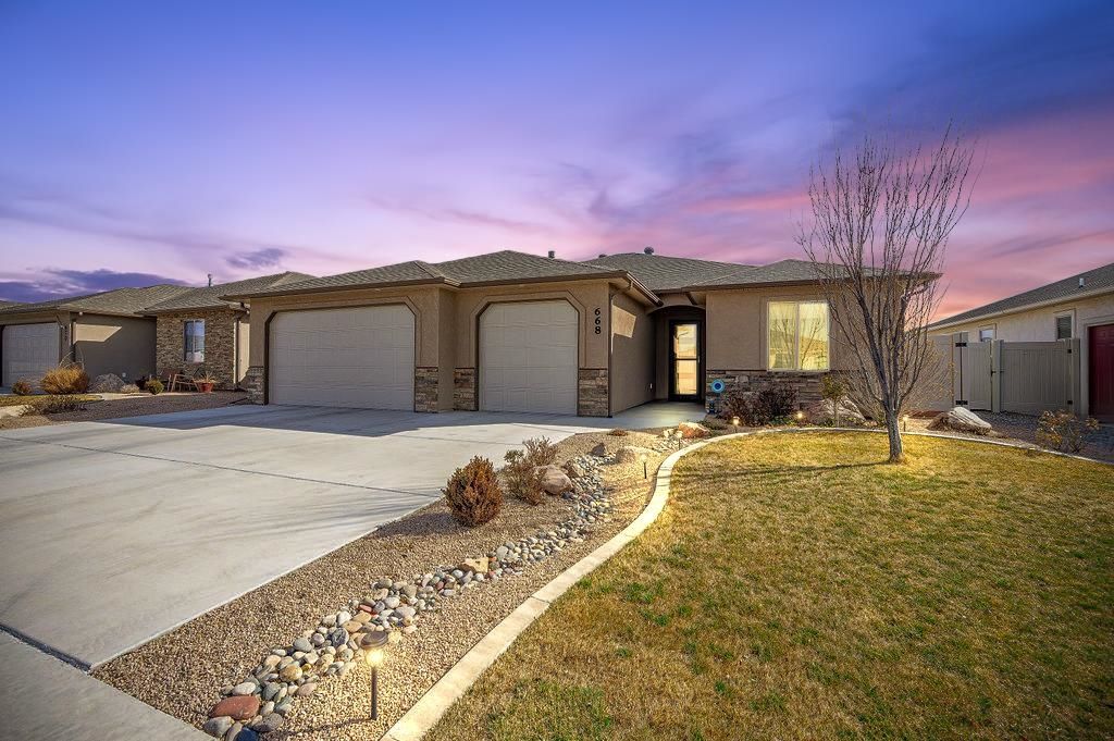 668 Strathearn Drive, Grand Junction, CO 81504
